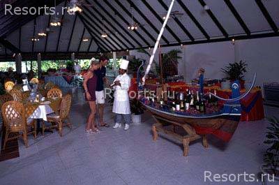 Holiday Island Resort 24